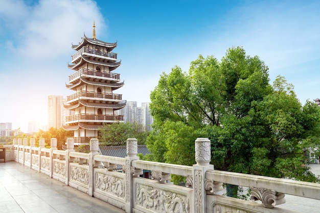 Alte Gebäudepagode, Liuzhou, China.