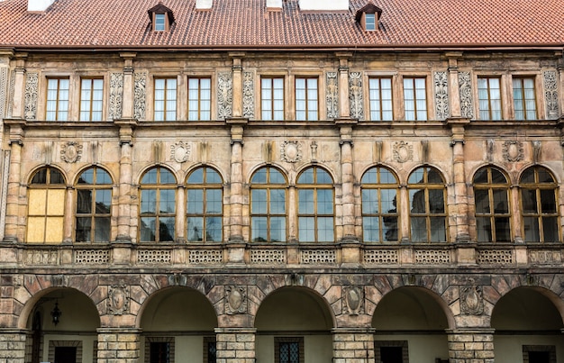 Foto alte steinburgfassade, europa