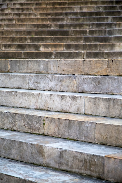 Alte steinerne Treppe