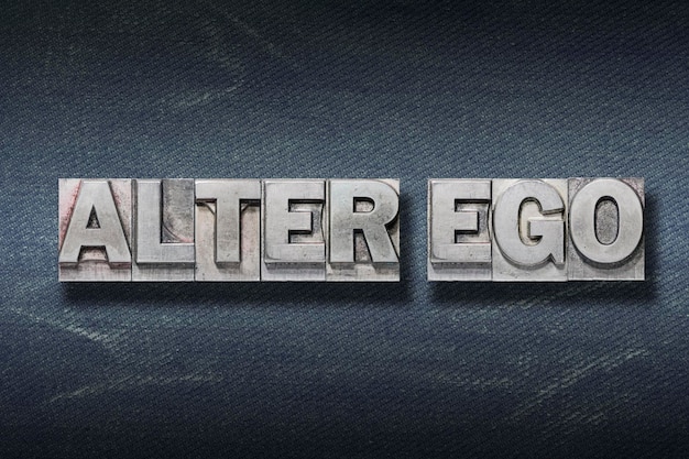 alter ego latim den