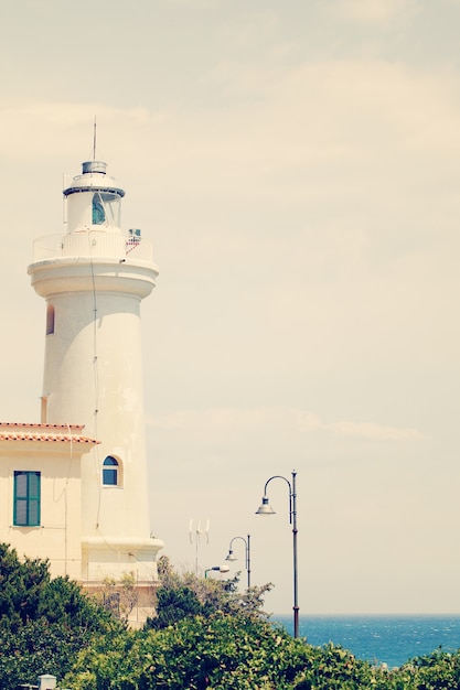 Alter Leuchtturm. Italien, Latium, San Felice Circeo