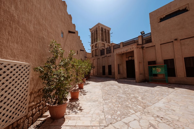 Altes Dubai. Traditionelle arabische Straßen in historischem