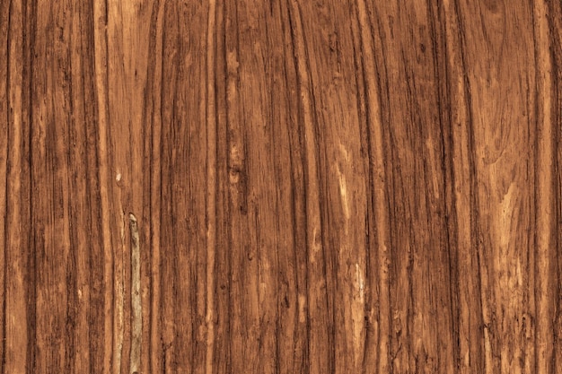 Altes Holz aus Planken, isoliert auf weißem Hintergrund