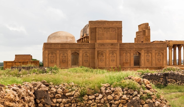 Altes Mausoleum auf dem Makli-Hügel in Thatta, Pakistan. Nekropole, Friedhof