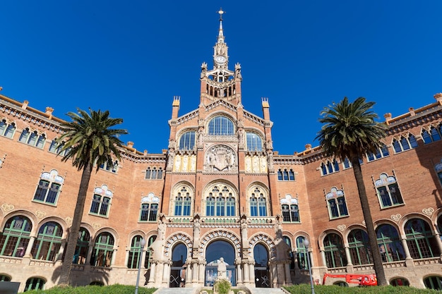 Altes modernistisches Krankenhaus in der Stadt Barcelona