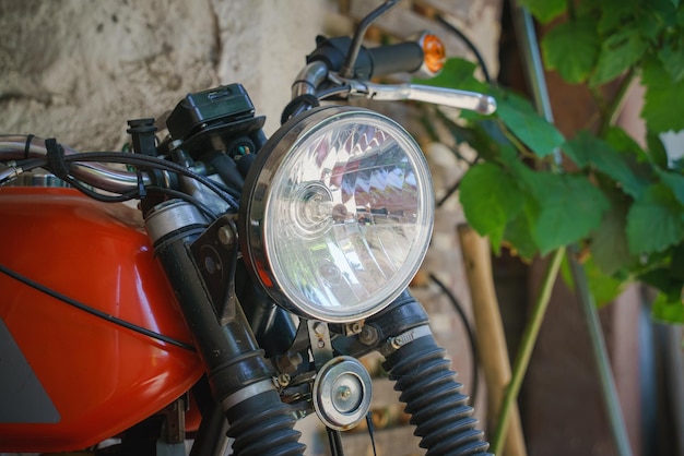 Altes Motorrad-Frontlicht