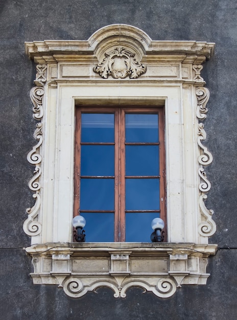 Altes sizilianisches Fenster