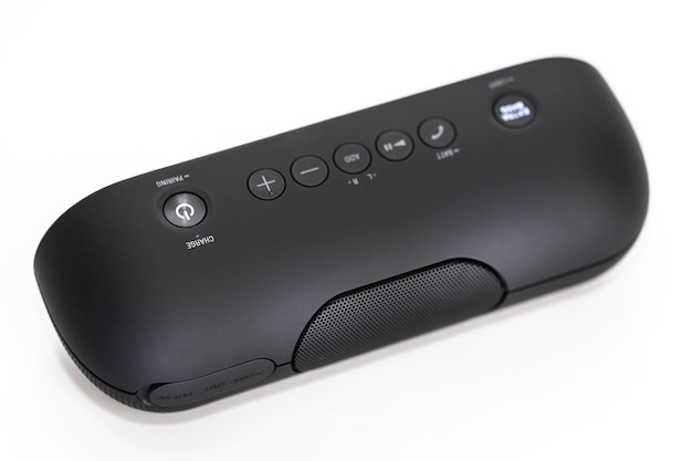 Alto-falante Bluetooth preto com luzes