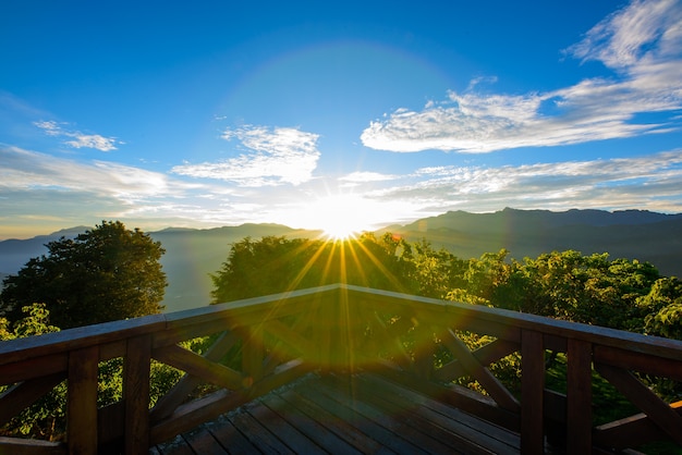 Foto amanecer de la mañana