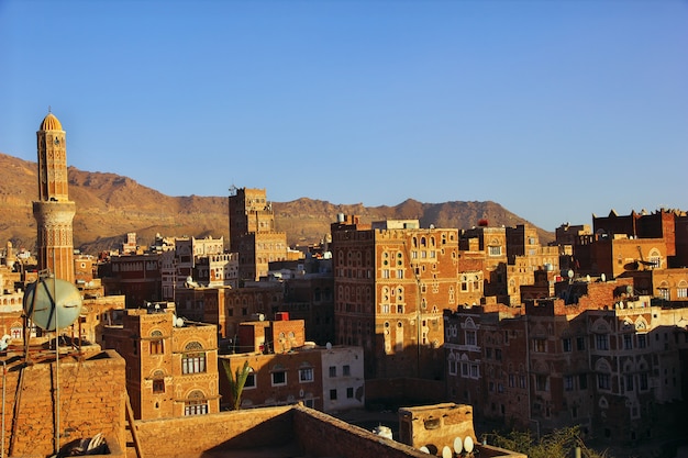 El amanecer en Saná, Yemen