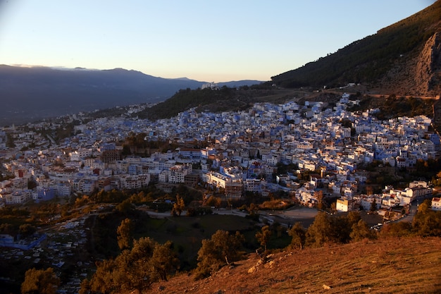 Amanecer sobre la ciudad de Chefchaouen Marruecos