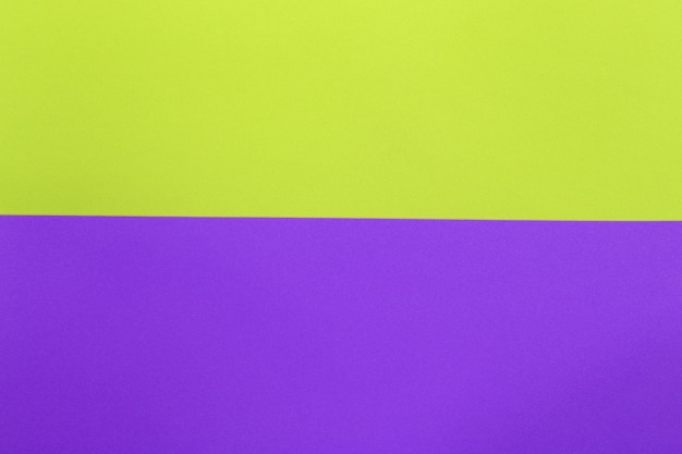 Amarelo e roxo de papelão arte papel plano de fundo