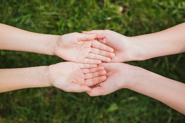 Foto ambiente e conceito de voluntariado