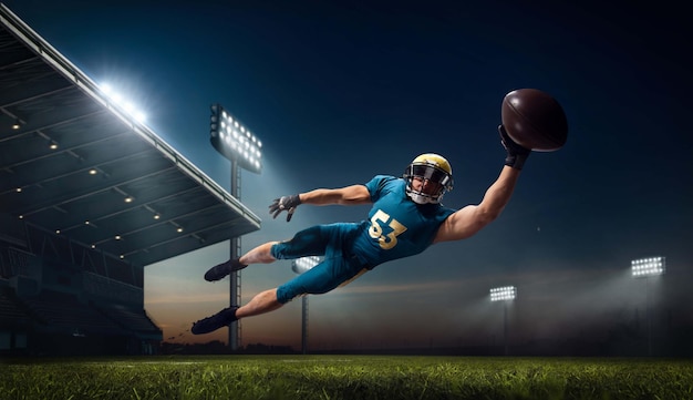 American Football American Football-Spieler im professionellen Sportstadion