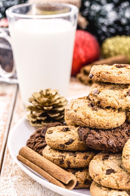 Amerikanische Weihnachtstradition, Plätzchen für den Weihnachtsmann, Weihnachtsnacht in den Vereinigten Staaten