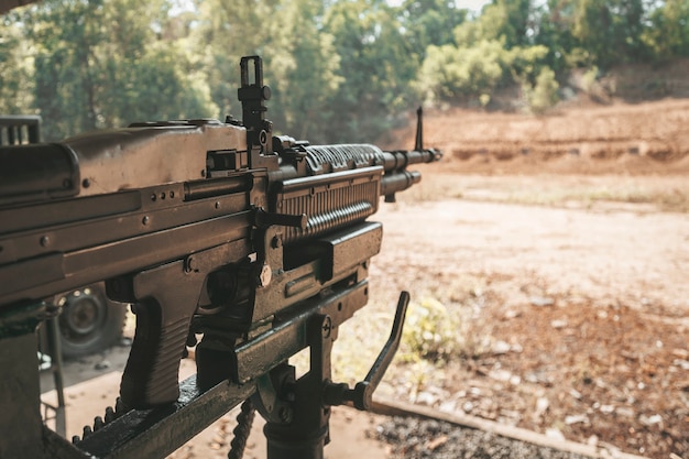 Ametralladora M60 en el campo de tiro de Cu Chi. Vietnam.