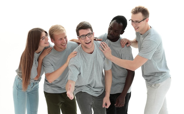 Foto amigos felizes juntos isolados em branco