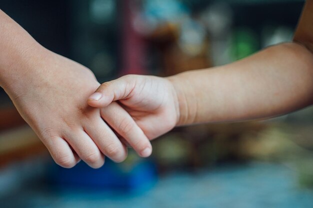 Amizade e amor conceito entre homem e mulher