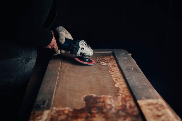 amoladora manual de madera para trabajar la madera