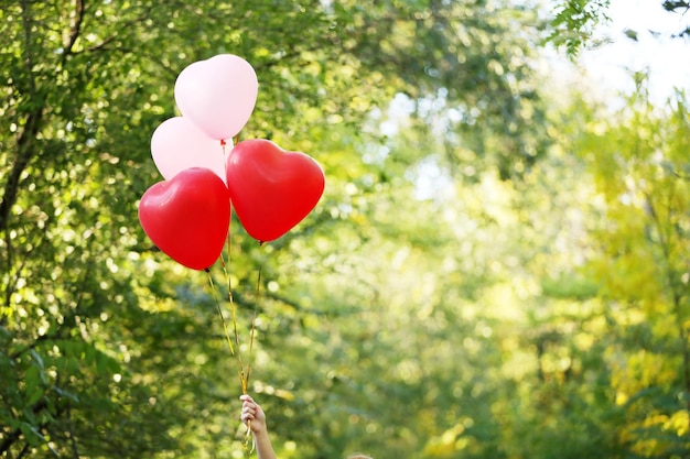 Amor globos de corazón, al aire libre