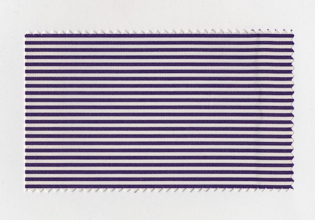Amostra de tecido listrado violeta