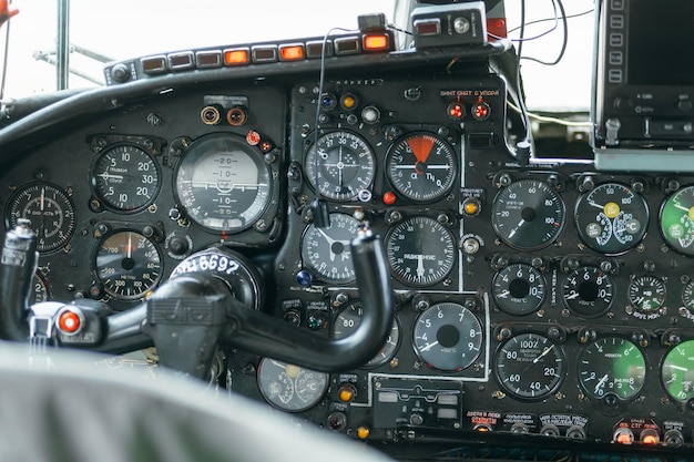 An-24rb - im Cockpit