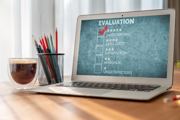 Análisis de la satisfacción y la evaluación de los clientes en la computadora de software de moda