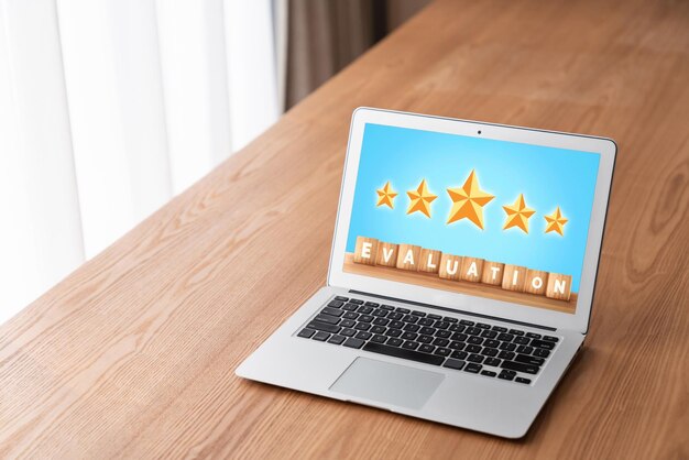 Análisis de la satisfacción y la evaluación de los clientes en la computadora de software de moda