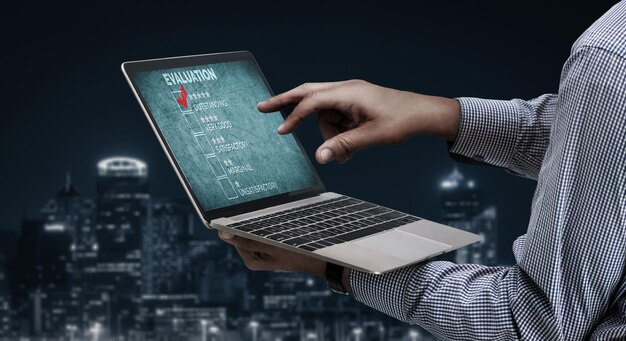 Análisis de la satisfacción y la evaluación de los clientes en la computadora de software de moda