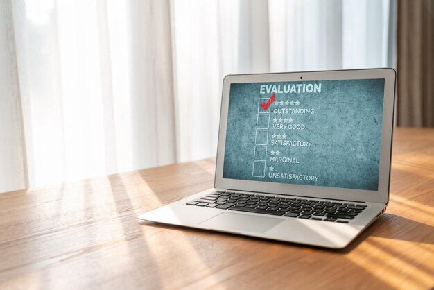 Análisis de la satisfacción y la evaluación de los clientes en la computadora de software de moda