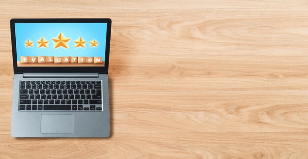 Análisis de la satisfacción y la evaluación de los clientes en la computadora de software de moda