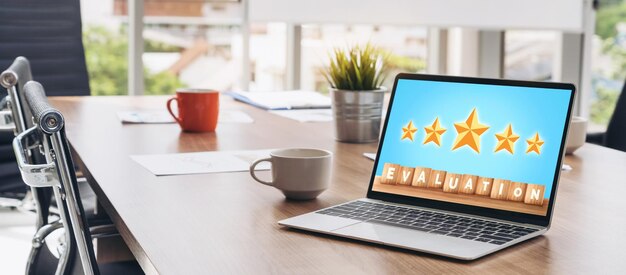 Análisis de la satisfacción y la evaluación de los clientes en la computadora de software modish para la planificación de la estrategia de marketing