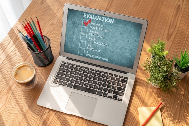 Análisis de la satisfacción y la evaluación de los clientes en la computadora de software modish para la planificación de la estrategia de marketing