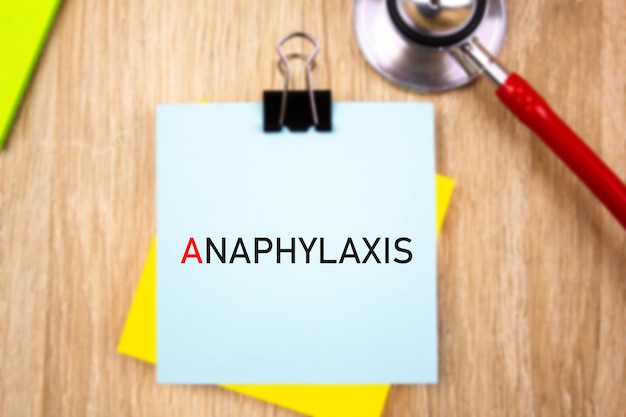 Foto anaphylaxia inschrift mit stethoskop anaphylaxie medizinisches konzept