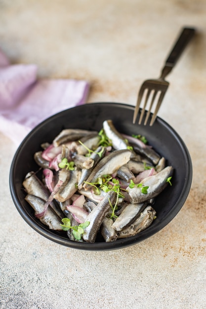 Anchova peixe salgado marisco salgado salada de arenque pequeno