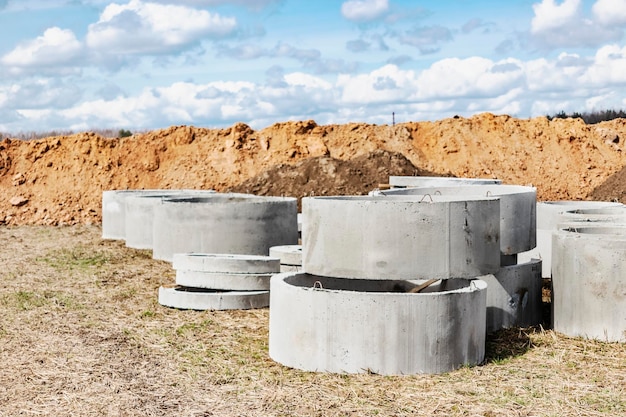 Anéis de concreto armado para a instalação de poços subterrâneos no canteiro de obras Produtos de concreto armado para o dispositivo de comunicações subterrâneas Esgotos e encanamentos