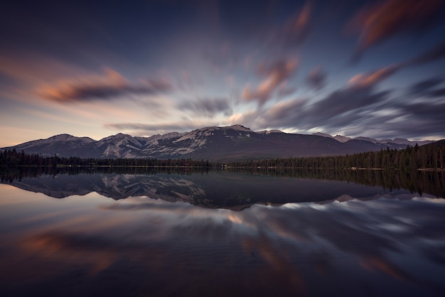 Foto anette lake sunset en jasper