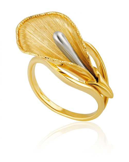 anillo de oro en forma de flor
