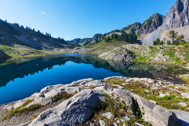 Ann lake e mt. shuksan, washington