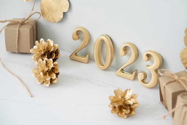 Año nuevo 2023 vacaciones card2023, año nuevo, oro, navidad, conos, abstracto, fondo, banner, bla