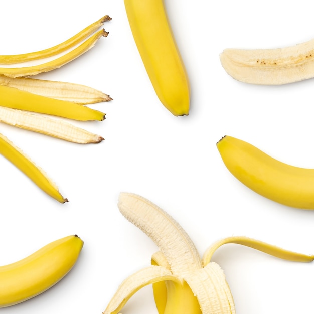 Ansammlung Bananen lokalisiert auf weißem Hintergrund. Satz von mehreren Bildern. Teil der Serie