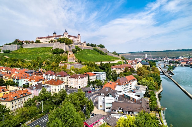 Ansicht der festung marienberg in würzburg deutschland