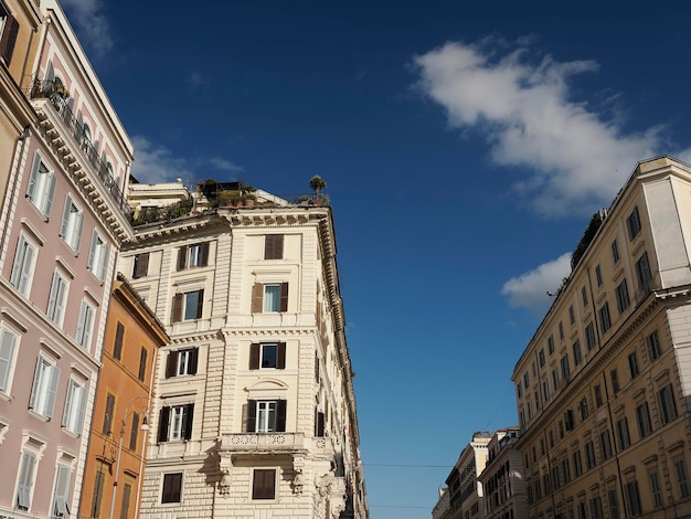 Ansicht der Gebäude des Viertels Rom Monti