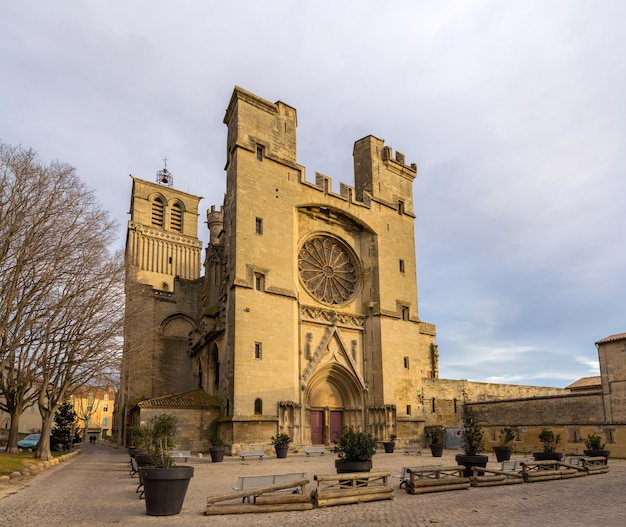 Ansicht der Kathedrale Saint Nazaire in Beziers in Frankreich