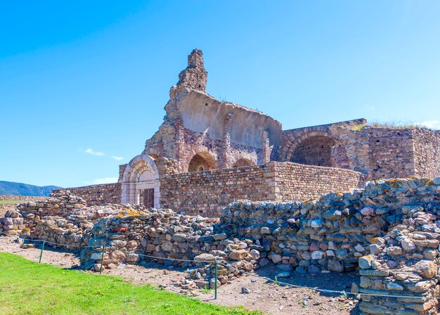 Ansicht der mittelalterlichen Festung in Roses, Katalonien, Nordspanien