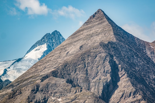 Ansicht der Spitze von Großglockner und der Pasterze