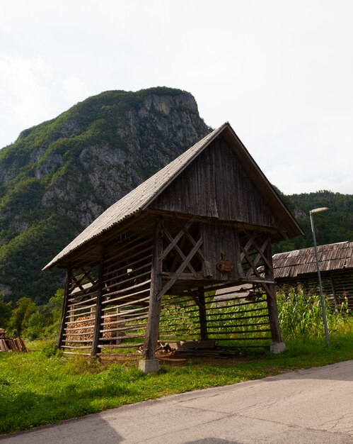 Ansicht des typischen Bauholzes genannt Hayracks