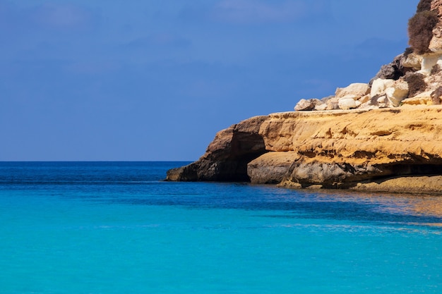 Ansicht von Cala Pulcino berühmten Seeort von Lampedusa