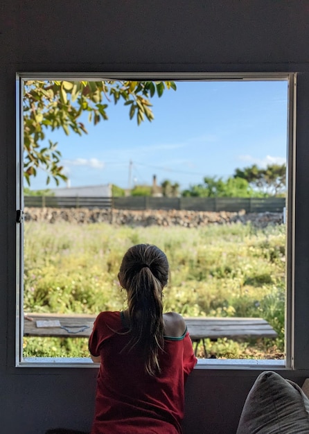 Foto ansichten von zu hause aus. großes fenster