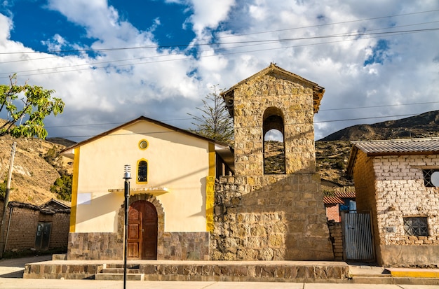 Antacocha típica aldeia peruana nos andes